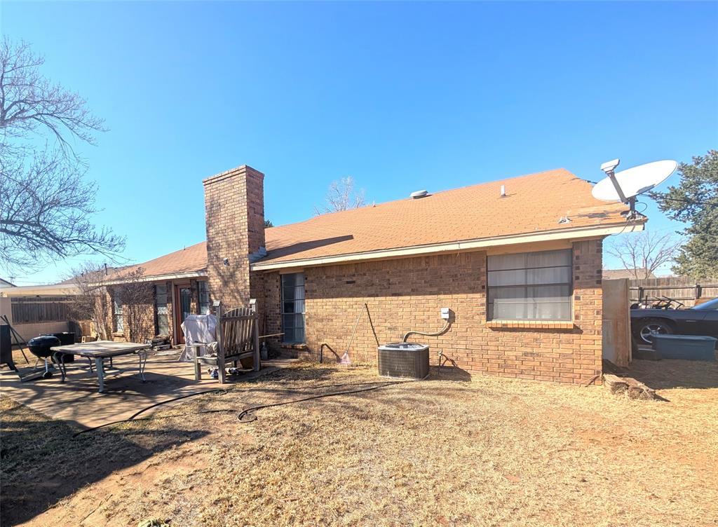 4312 Nicklaus Street Midland, TX 79705 - Photo 11 of 12