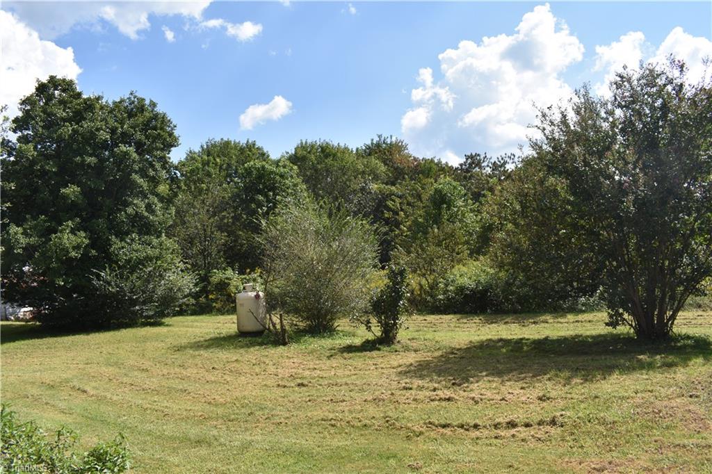 2546 Ruritan Road Roaring River, NC 28669 - Photo 2 of 15 Gallery Image 2