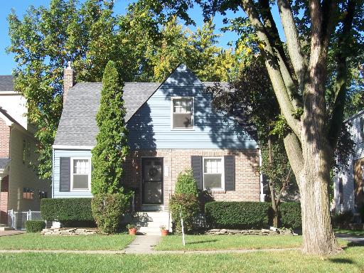 908 Spring Road Elmhurst, IL 60126 - Photo 1 of 1