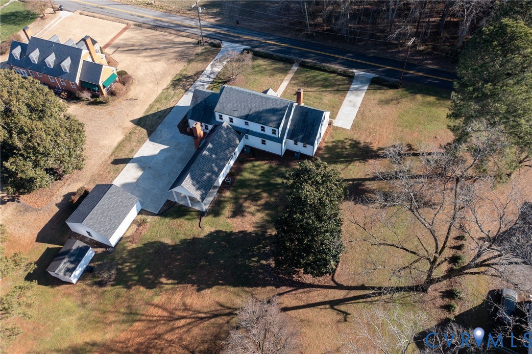 13516 Hines Road Disputanta, VA 23842 - Photo 7 of 46