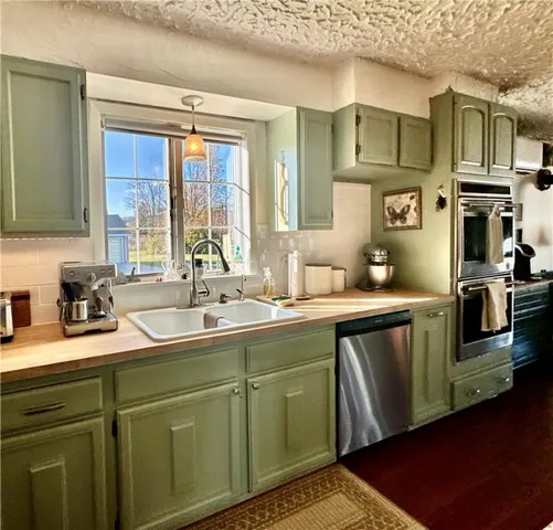 $199,900 | 121 State Route, Waverly, NY 14892