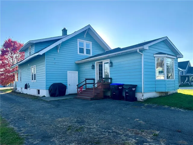 $199,900 | 121 State Route, Waverly, NY 14892