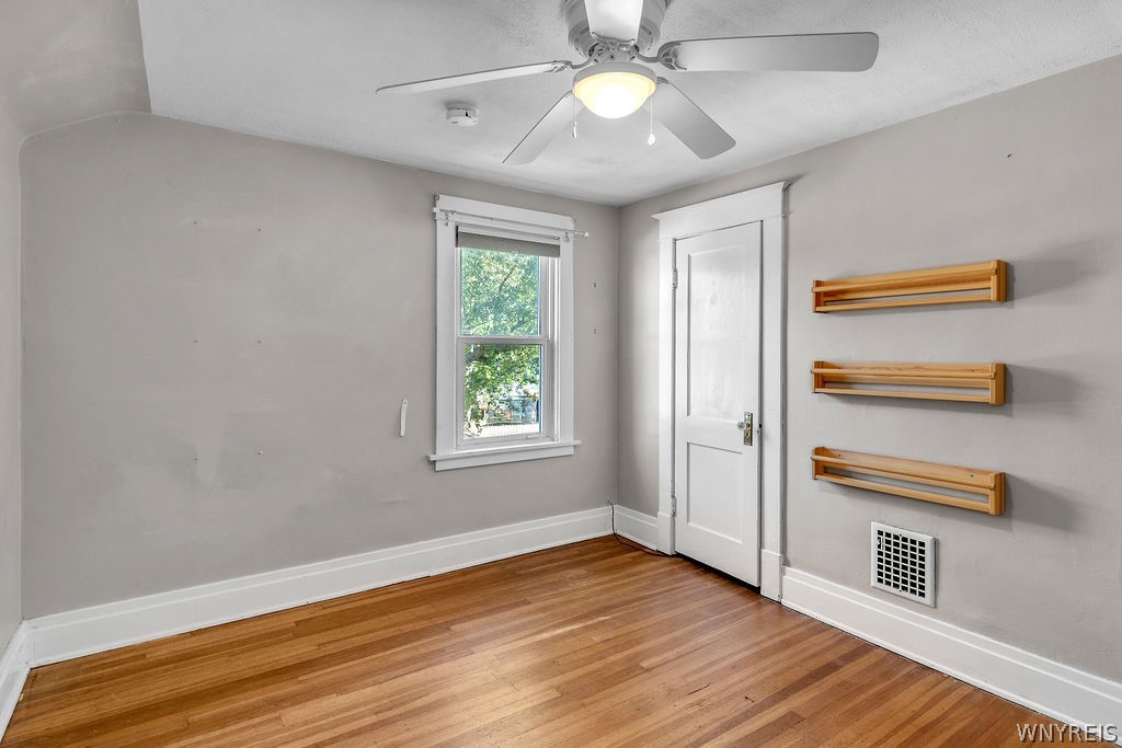 164 Shenandoah Road Buffalo, NY 14220 - Photo 34 of 50 3rd bedroom