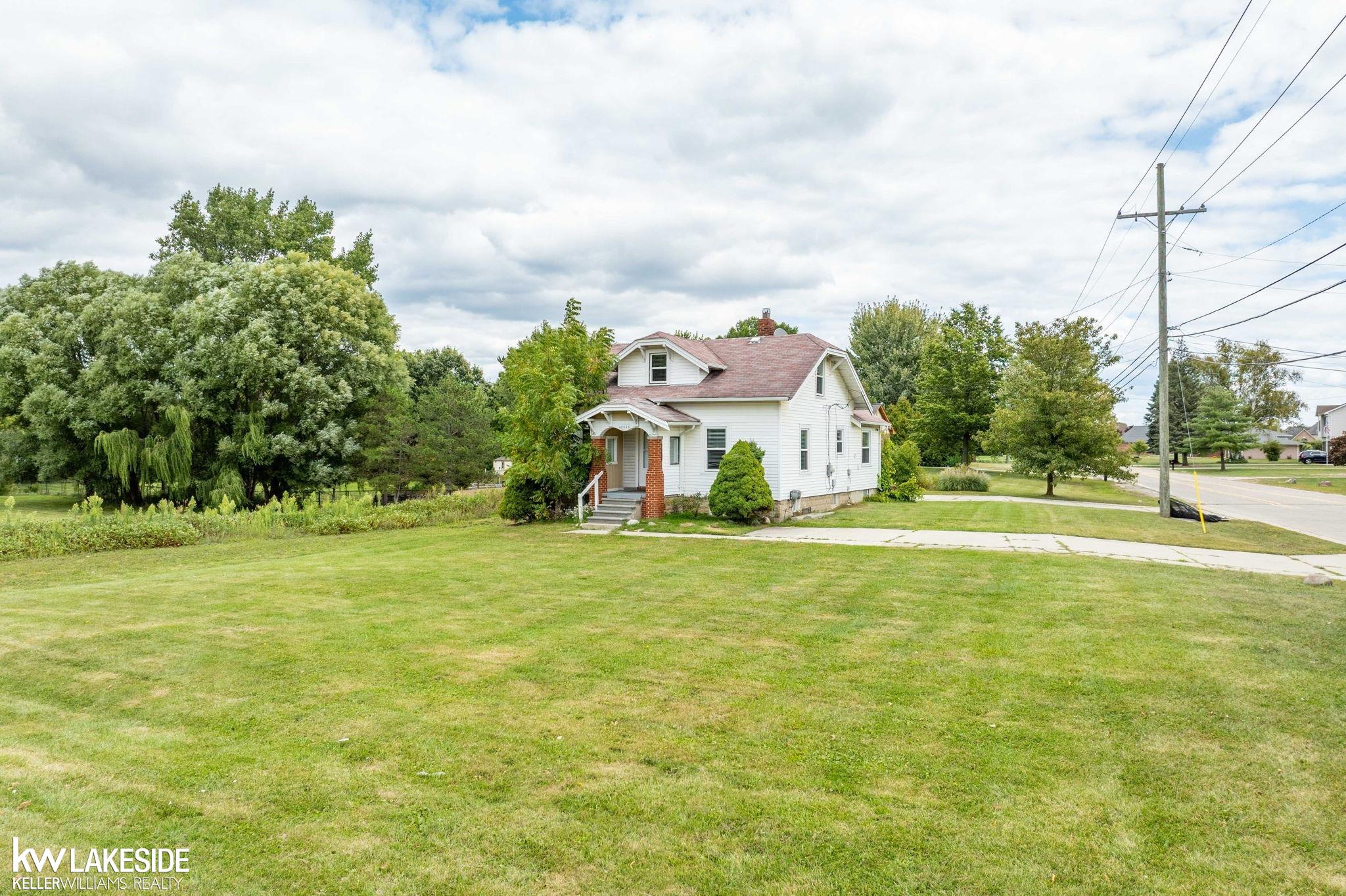 42040 Ryan Road Sterling Heights, MI 48314 - Photo 3 of 42 Gallery Image 3