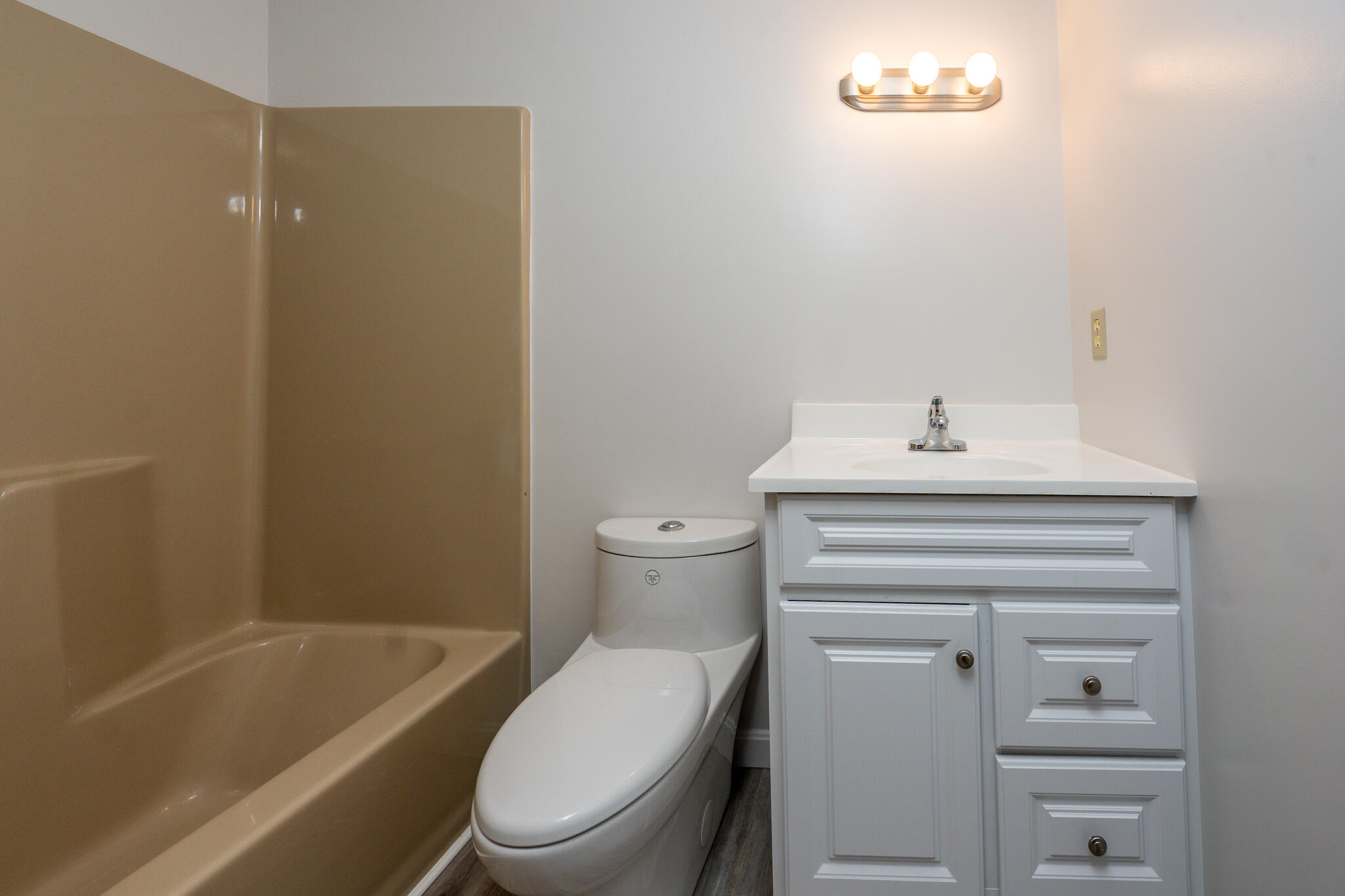 100 Farmersville Road Sandwich, MA 02563 - Photo 26 of 35 bath