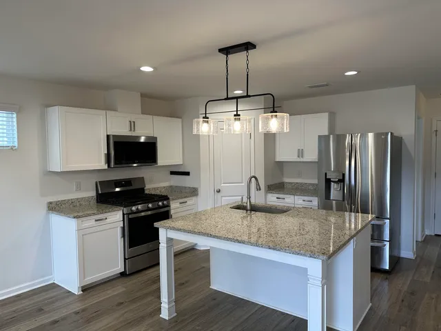 $2,200 | 2896 Blue Blossom Trail, Tallahassee, FL 32308