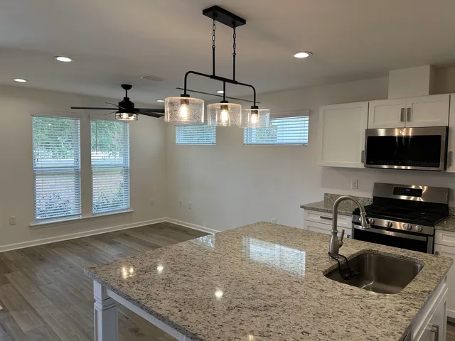 $2,200 | 2896 Blue Blossom Trail, Tallahassee, FL 32308