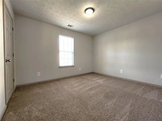 $1,990 | 424 Village Bluff Drive, Lawrenceville, GA 30046