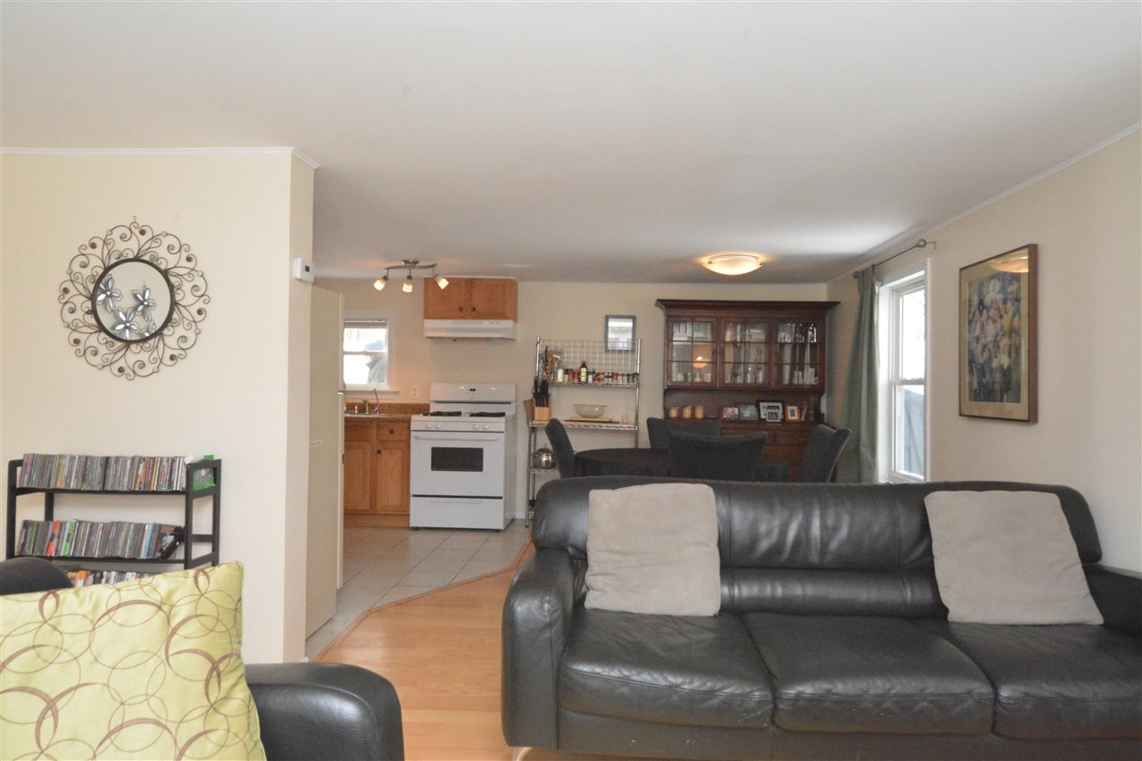 101 North Cove Road Burlington, VT 05408 - Photo 3 of 39 Gallery Image 3