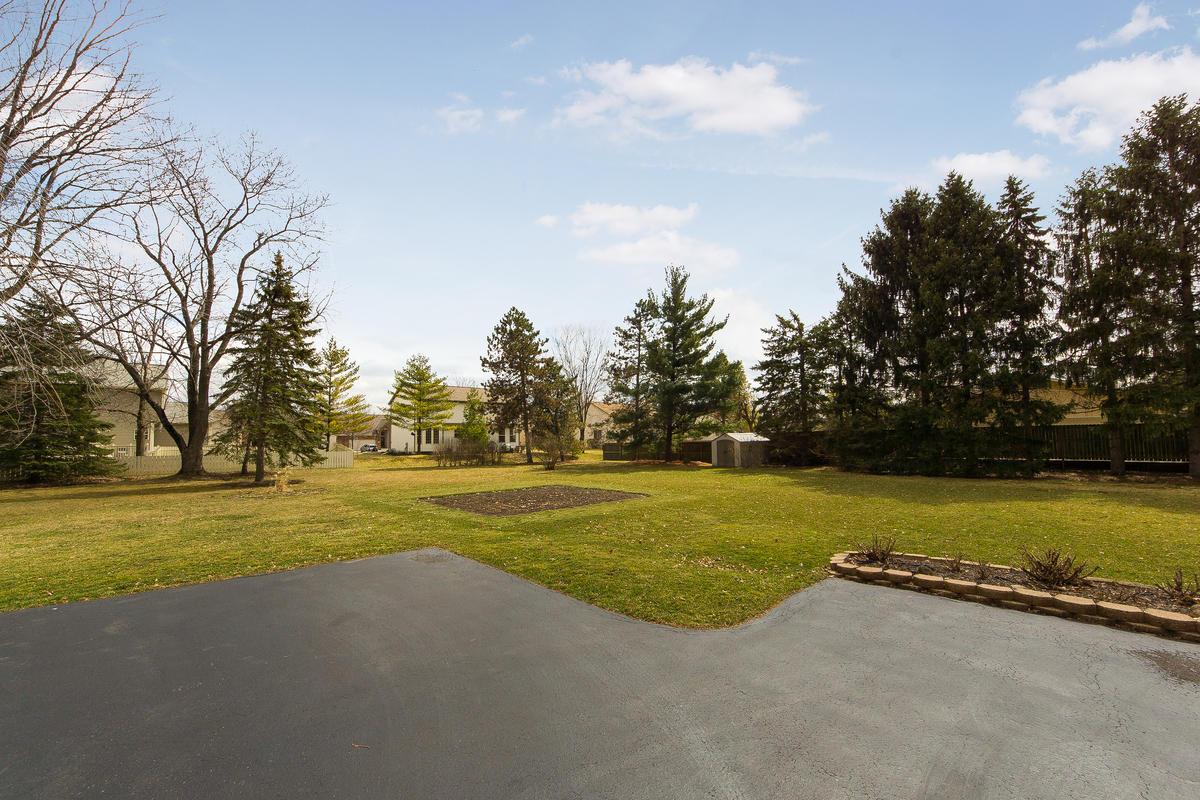 1026 Doherty Road Columbus, OH 43228 - Photo 16 of 33 Gallery Image 16