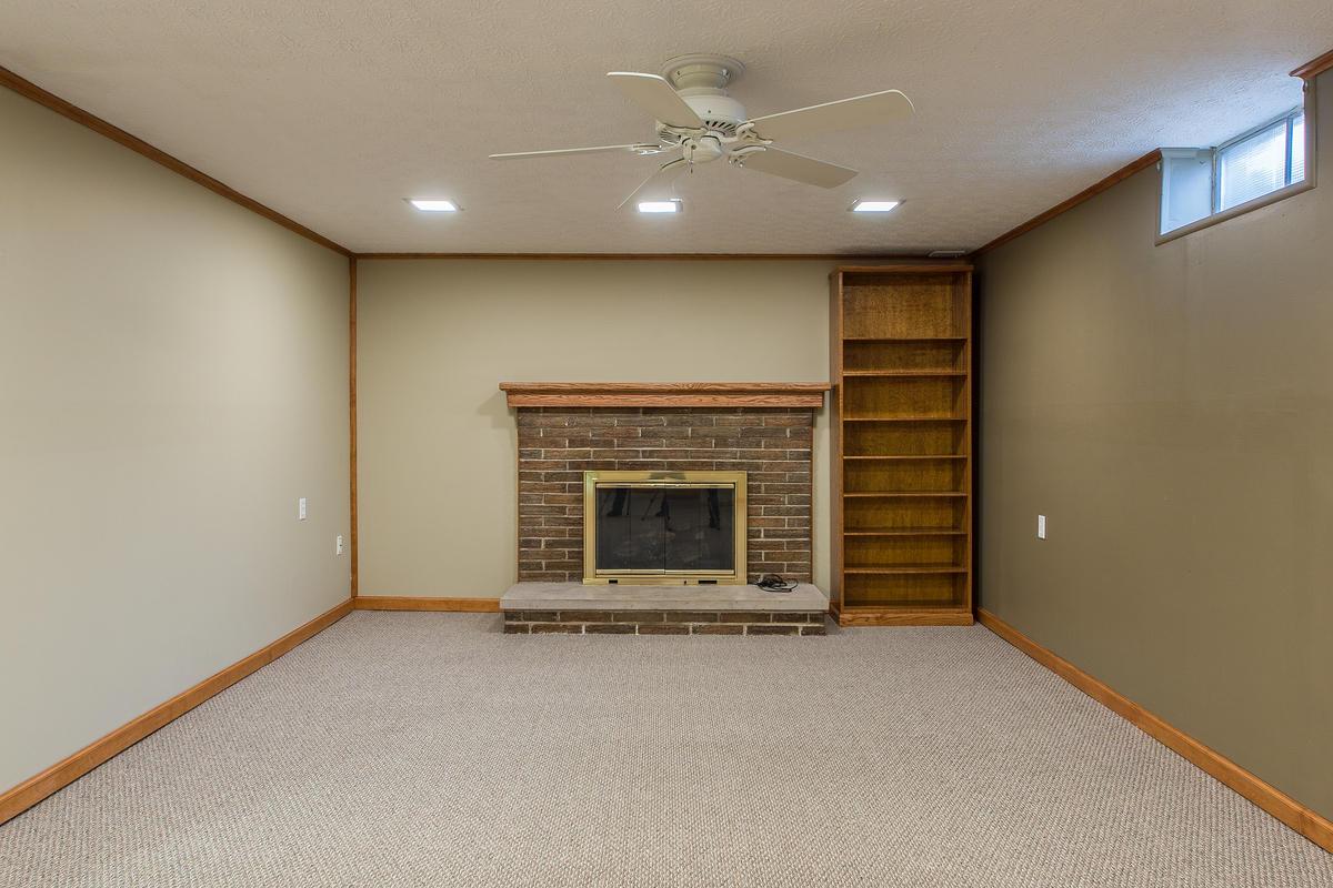 1026 Doherty Road Columbus, OH 43228 - Photo 29 of 33 Gallery Image 29