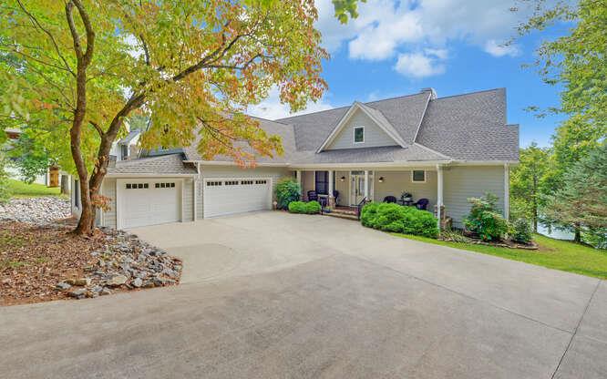 2327 Ridgecrest Circle Hiawassee, GA 30546 - Photo 1 of 71 Main View