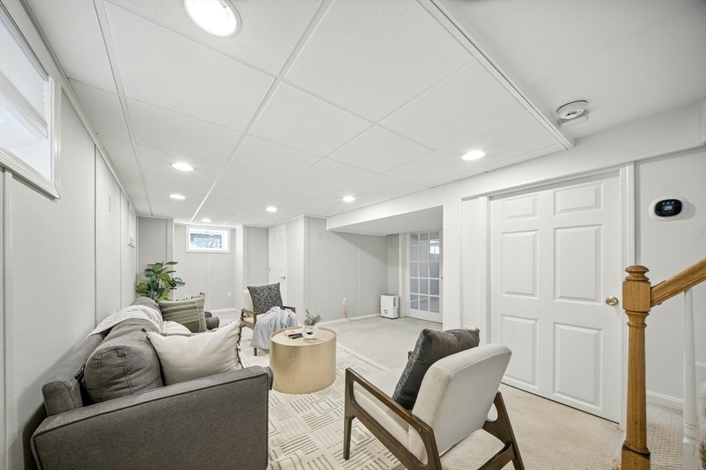 11 Dana Road Newton, MA 02465 - Photo 26 of 35 a living room with furniture