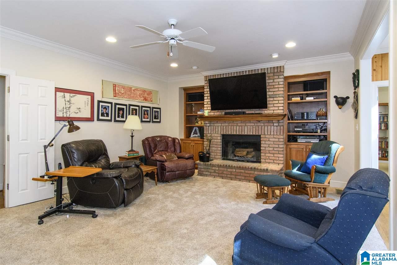 2028 Magnolia Ridge Drive Birmingham, AL 35243 - Photo 10 of 50