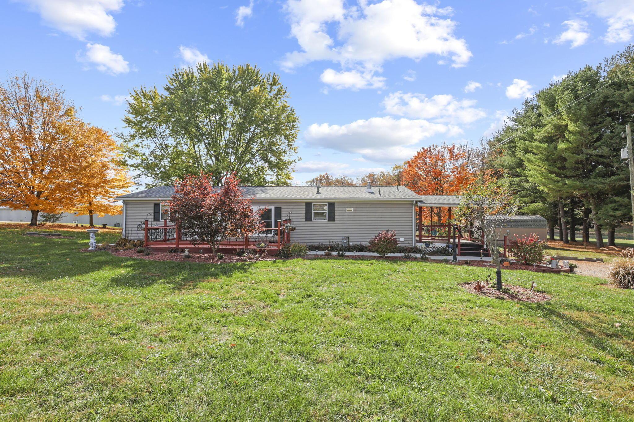 2782 James Road Granville, OH 43023 - Photo 1 of 42 Home front