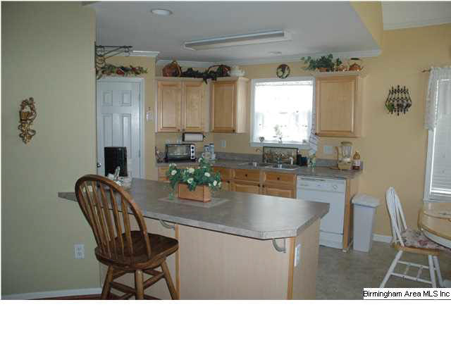 716 Barkley Circle Alabaster, AL 35007 - Photo 3 of 13