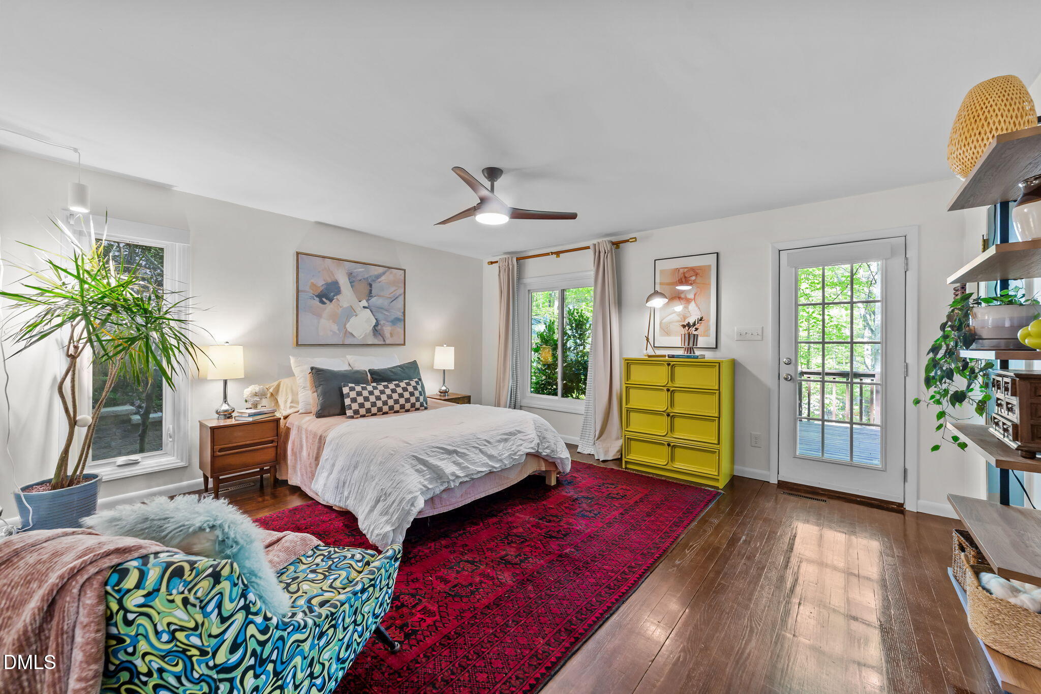 105 Barcliff Terrace Cary, NC 27518 - Photo 17 of 47 a bedroom with a large bed and a window