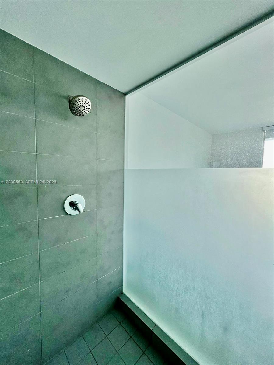 92 Southwest 3rd Street, Unit 4111 Miami, FL 33130 - Photo 22 of 50