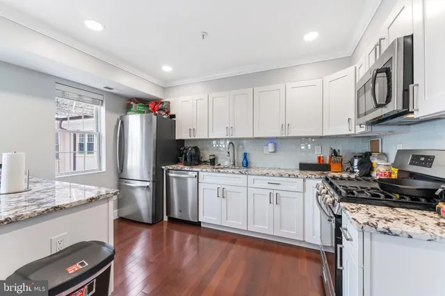 $179,999 | 3201 8th Street Southeast, Unit 10, Washington, DC 20032