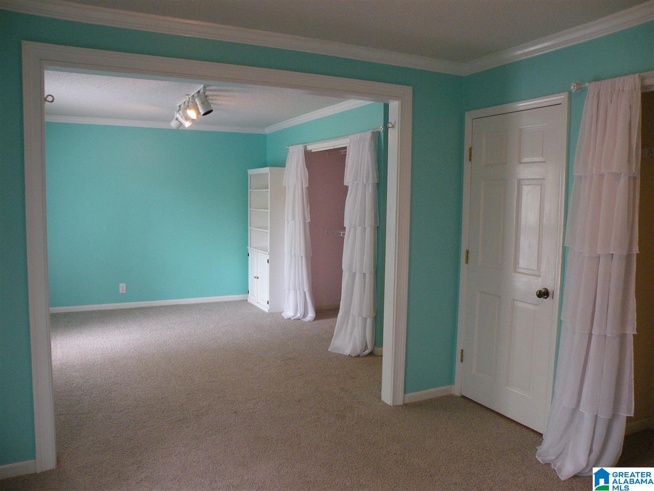 1406 Fox Run Sylacauga, AL 35150 - Photo 16 of 33