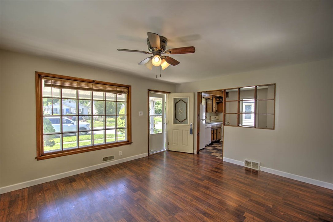 1314 East Lawrence Street Decatur, IL 62521 - Photo 10 of 24