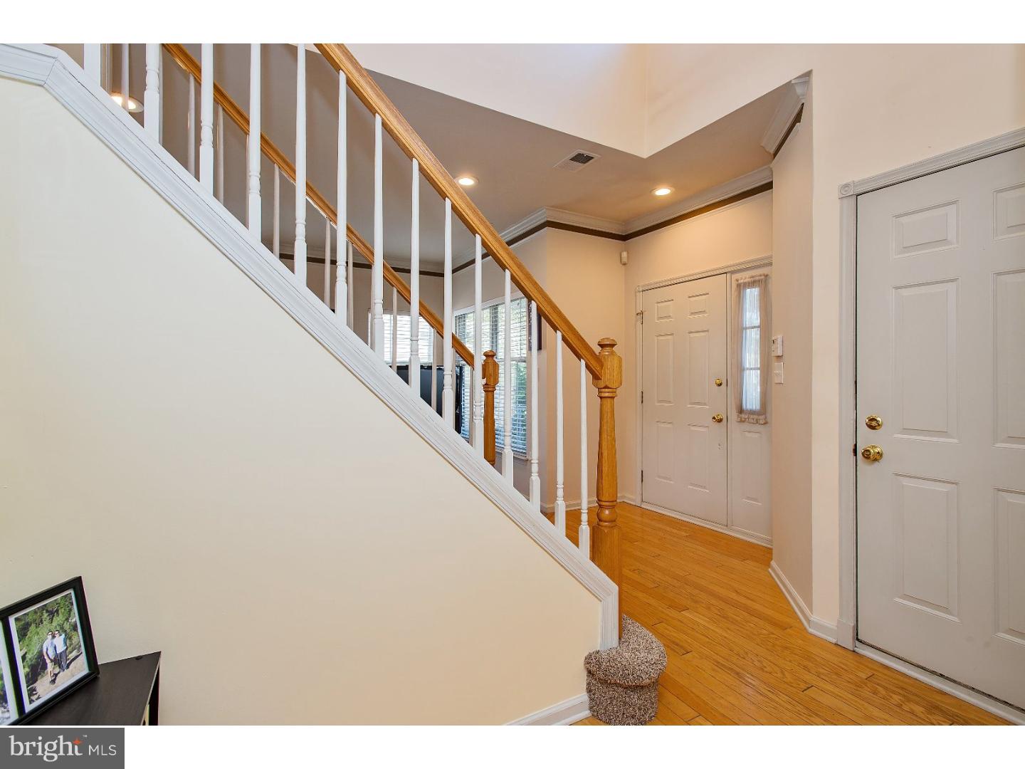 8 Brownstone Road East Windsor, NJ 08520 - Photo 2 of 25 Foyer