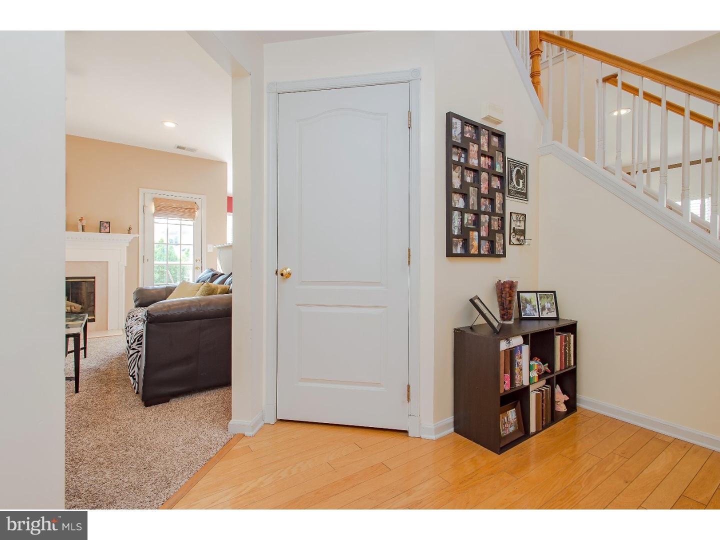 8 Brownstone Road East Windsor, NJ 08520 - Photo 3 of 25 Foyer