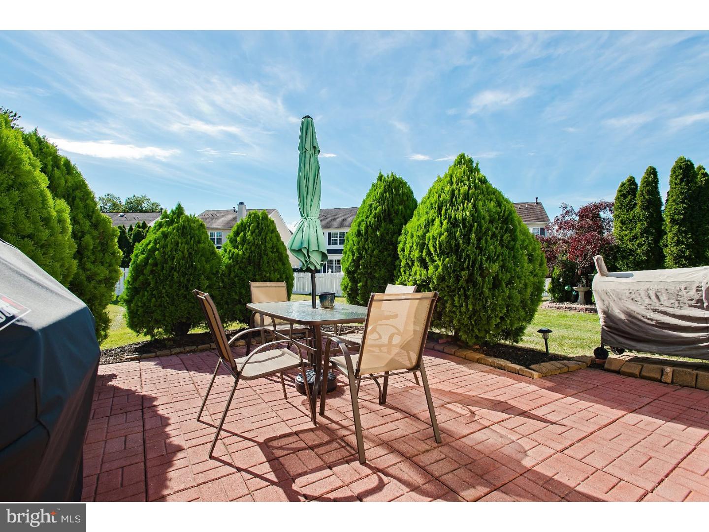 8 Brownstone Road East Windsor, NJ 08520 - Photo 22 of 25 Patio