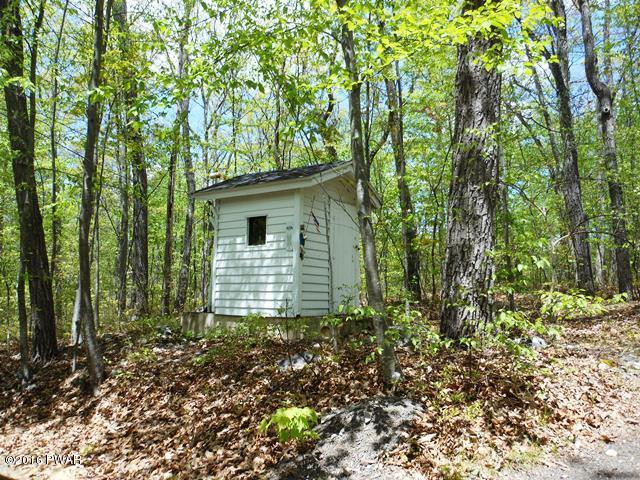 141 Lake Minisink Road West Dingmans Ferry, PA 18328 - Photo 15 of 19