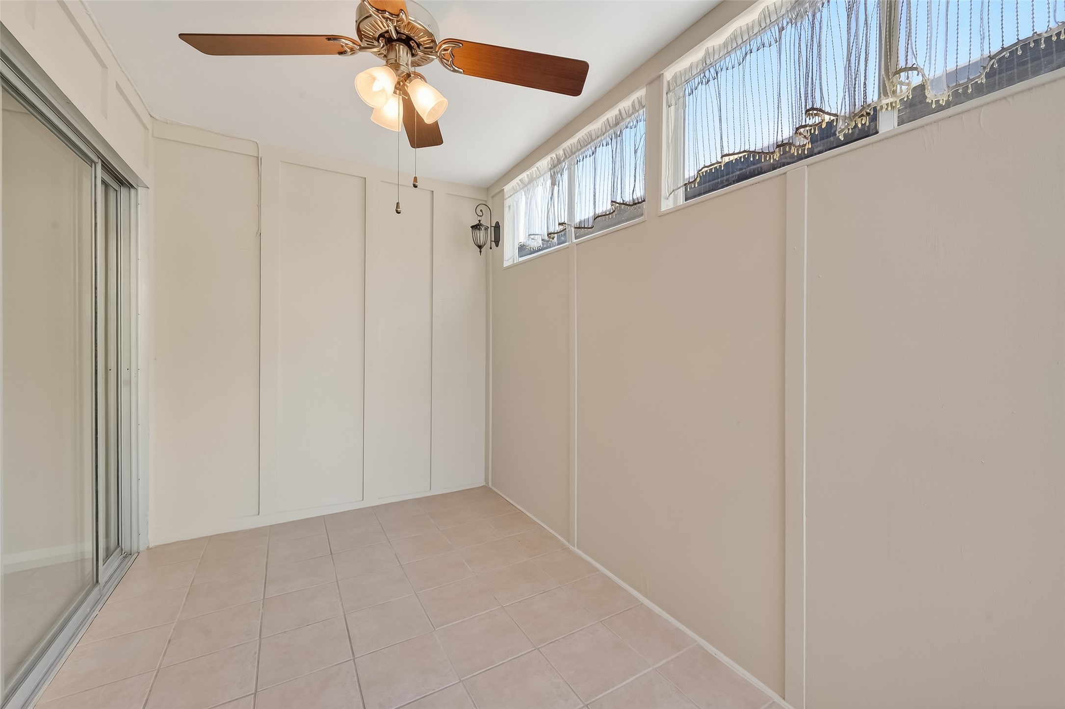 2516 Commonwealth Street, Unit 203 Houston, TX 77006 - Photo 10 of 16