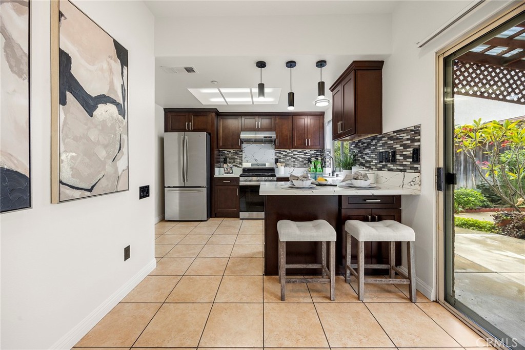 3242 Kirklee Lane Riverside, CA 92504 - Photo 12 of 38 Gallery Image 12