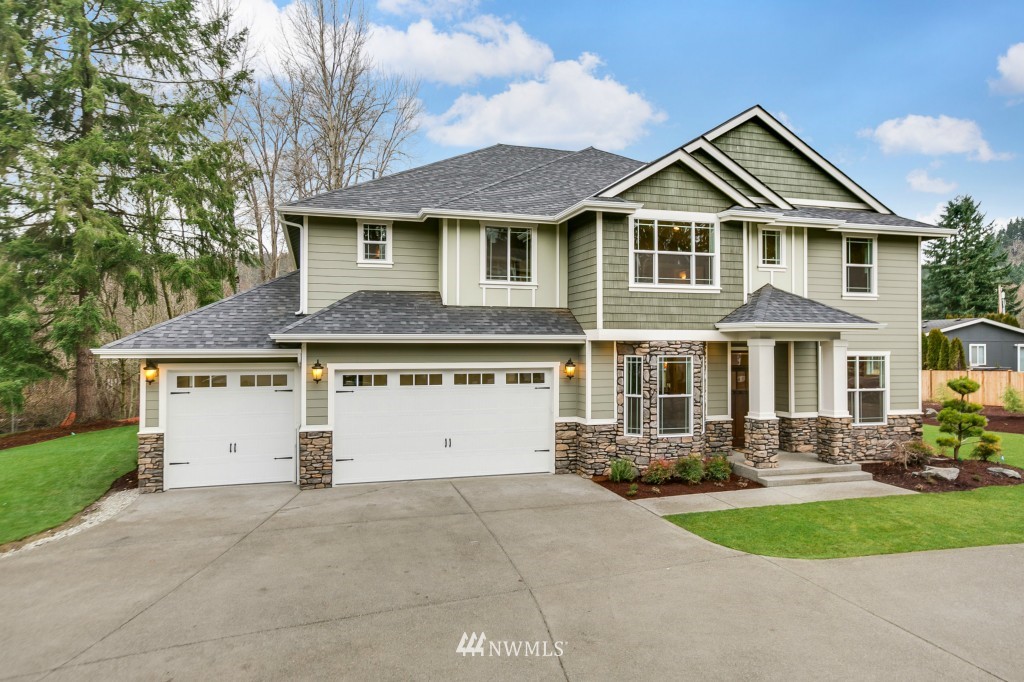 5516 Northeast 23rd Street Renton, WA 98059 - Photo 1 of 25