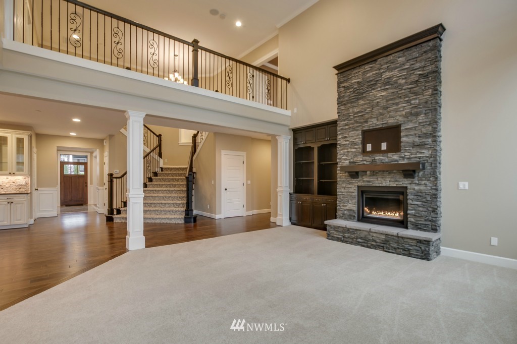 5516 Northeast 23rd Street Renton, WA 98059 - Photo 12 of 25