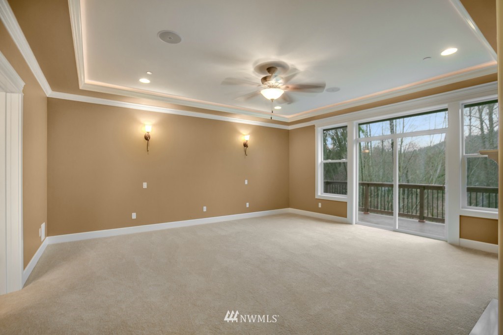 5516 Northeast 23rd Street Renton, WA 98059 - Photo 18 of 25