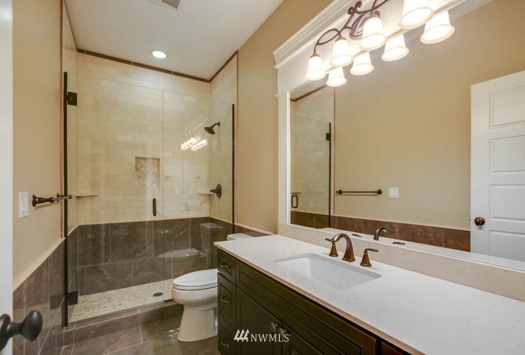 5516 Northeast 23rd Street Renton, WA 98059 - Photo 24 of 25