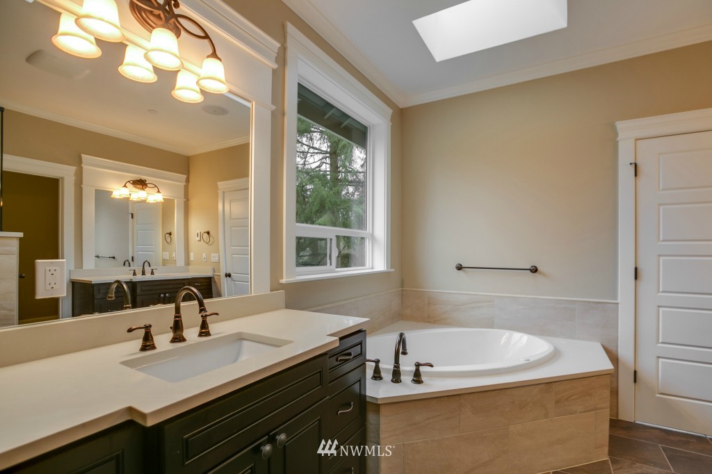 5516 Northeast 23rd Street Renton, WA 98059 - Photo 25 of 25