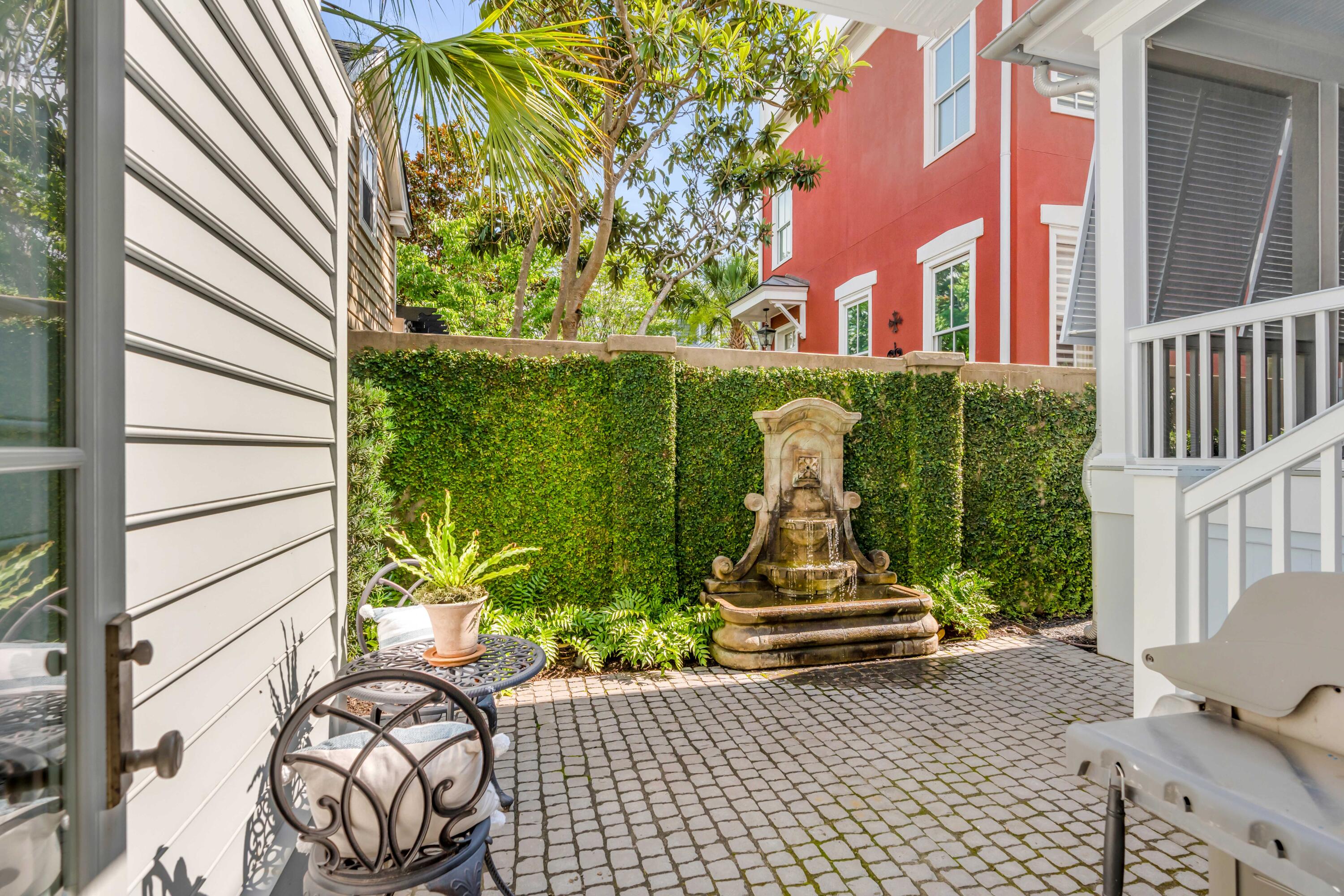 187 Ponsbury Road Mount Pleasant, SC 29464 - Photo 17 of 63 Backyard with Fountain
