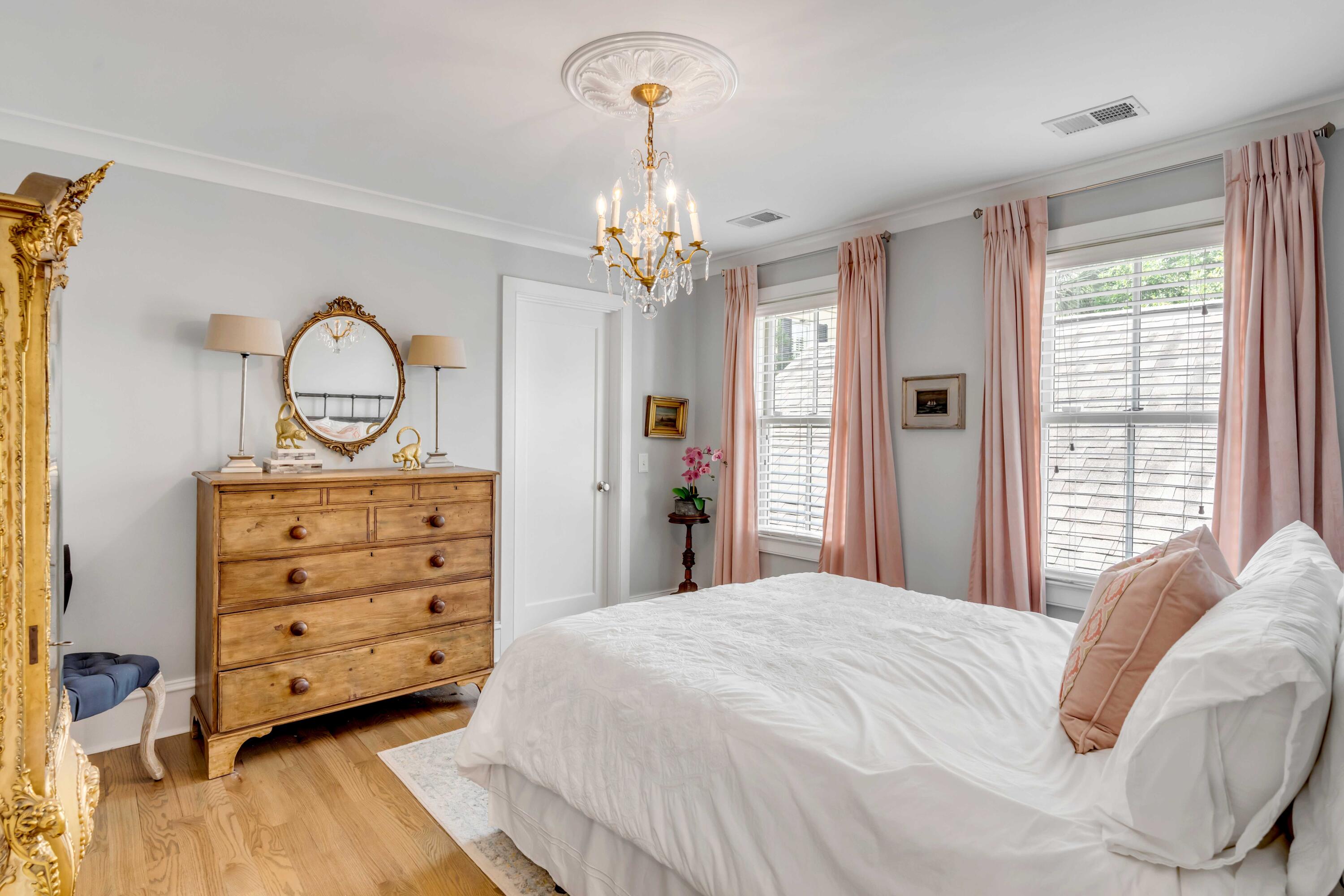 187 Ponsbury Road Mount Pleasant, SC 29464 - Photo 44 of 63 Carriage House Bedroom