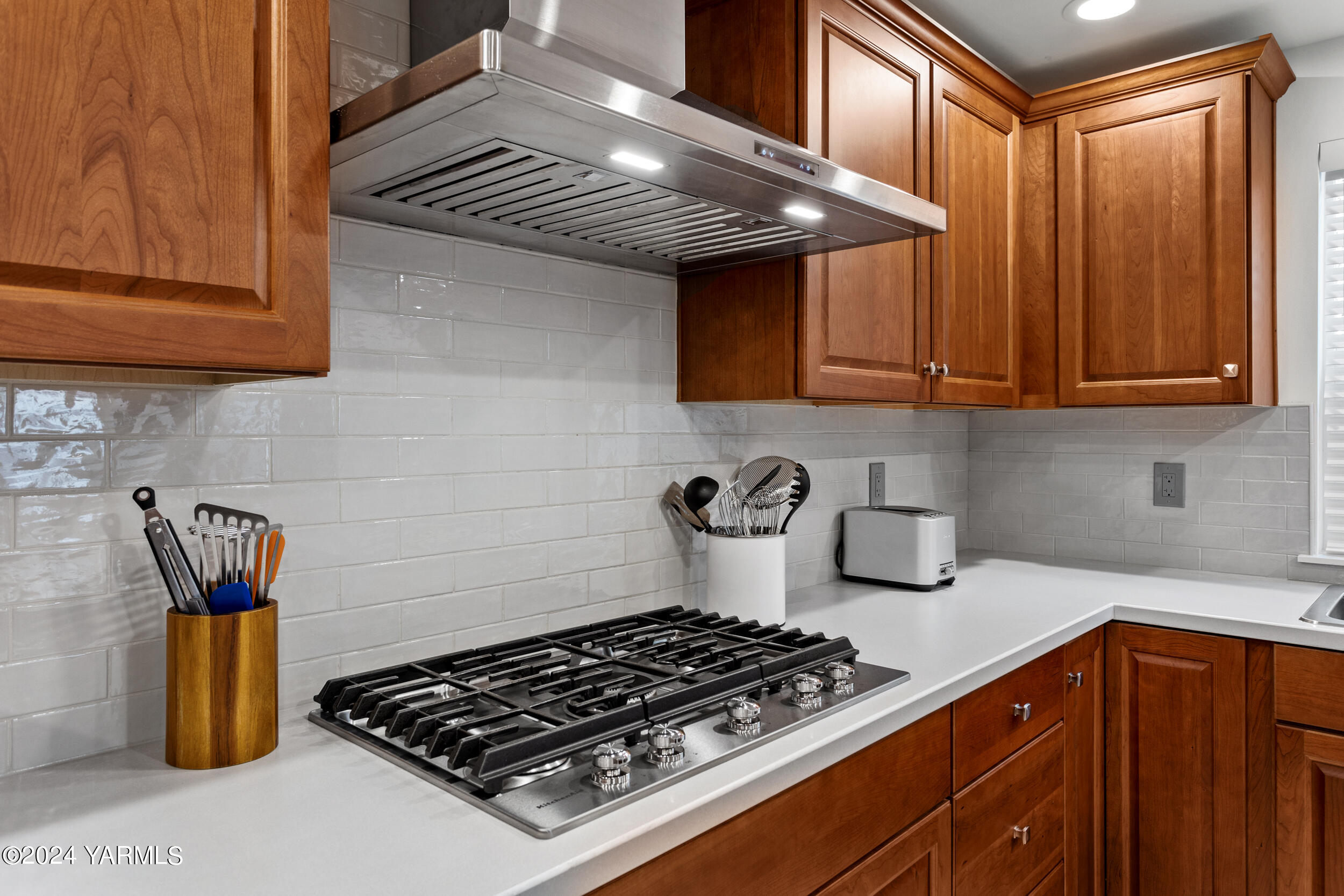 5 Burning Tree Drive Yakima, WA 98902 - Photo 7 of 36 Gas Fire Stove