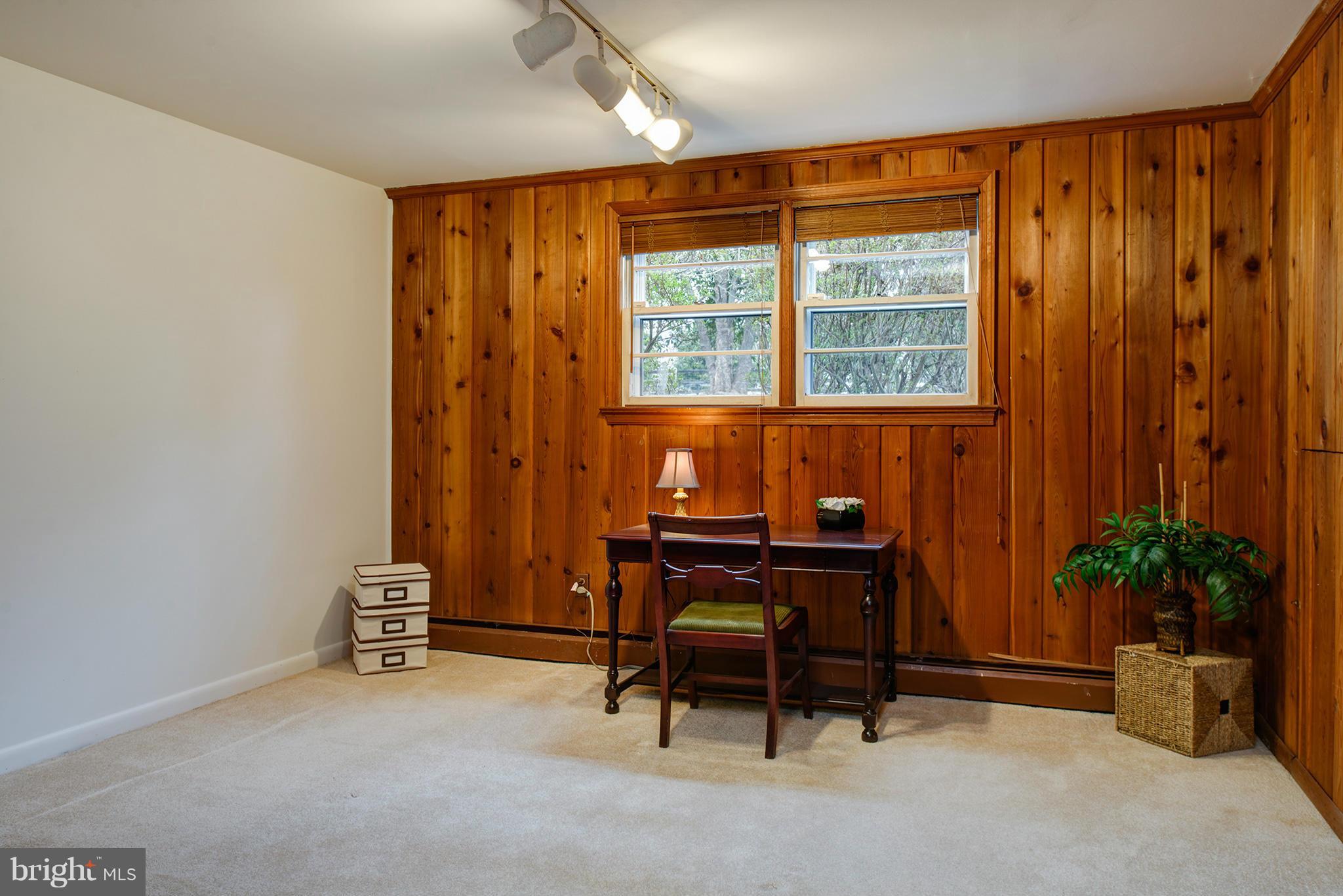 822 Springvale Road Great Falls, VA 22066 - Photo 18 of 28 Interior (General)