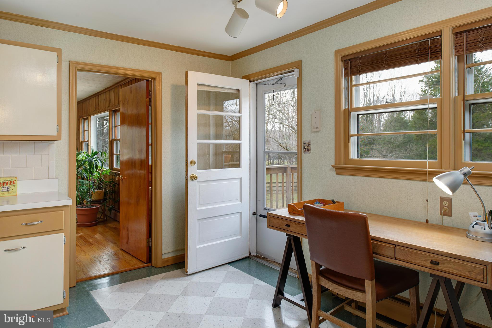 822 Springvale Road Great Falls, VA 22066 - Photo 9 of 28 Kitchen