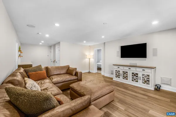 $859,000 | 4245 Woodthrush Lane, Barboursville, VA 22923