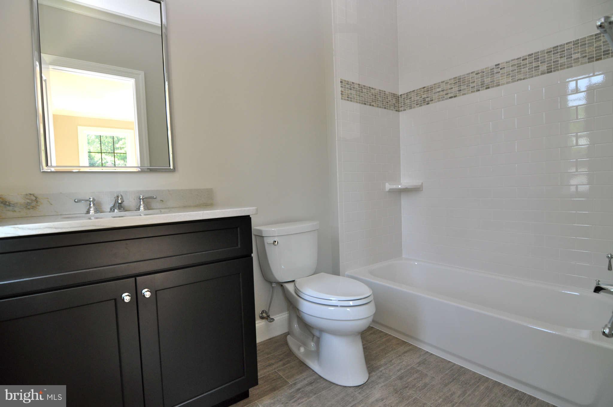 6510 East Halbert Road Bethesda, MD 20817 - Photo 19 of 27 Second Bedroom En-Suite Bath