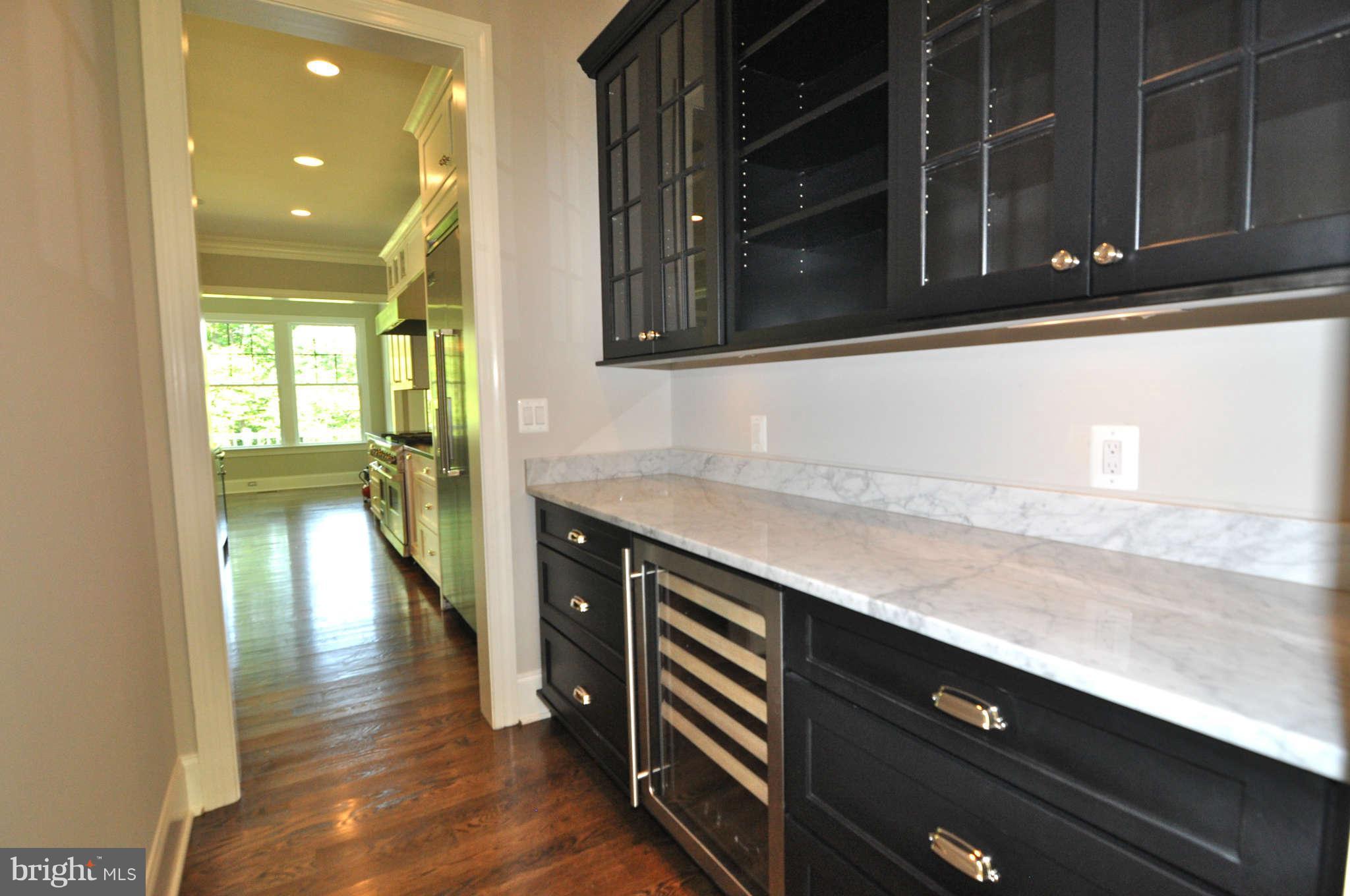 6510 East Halbert Road Bethesda, MD 20817 - Photo 7 of 27 Butlers Pantry