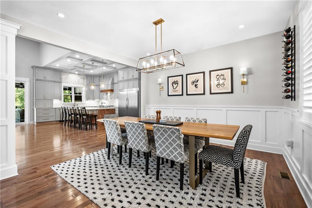 211 McMichael Road Carnegie, PA 15106 - Photo 8 of 50 a view of a dining room with furniture