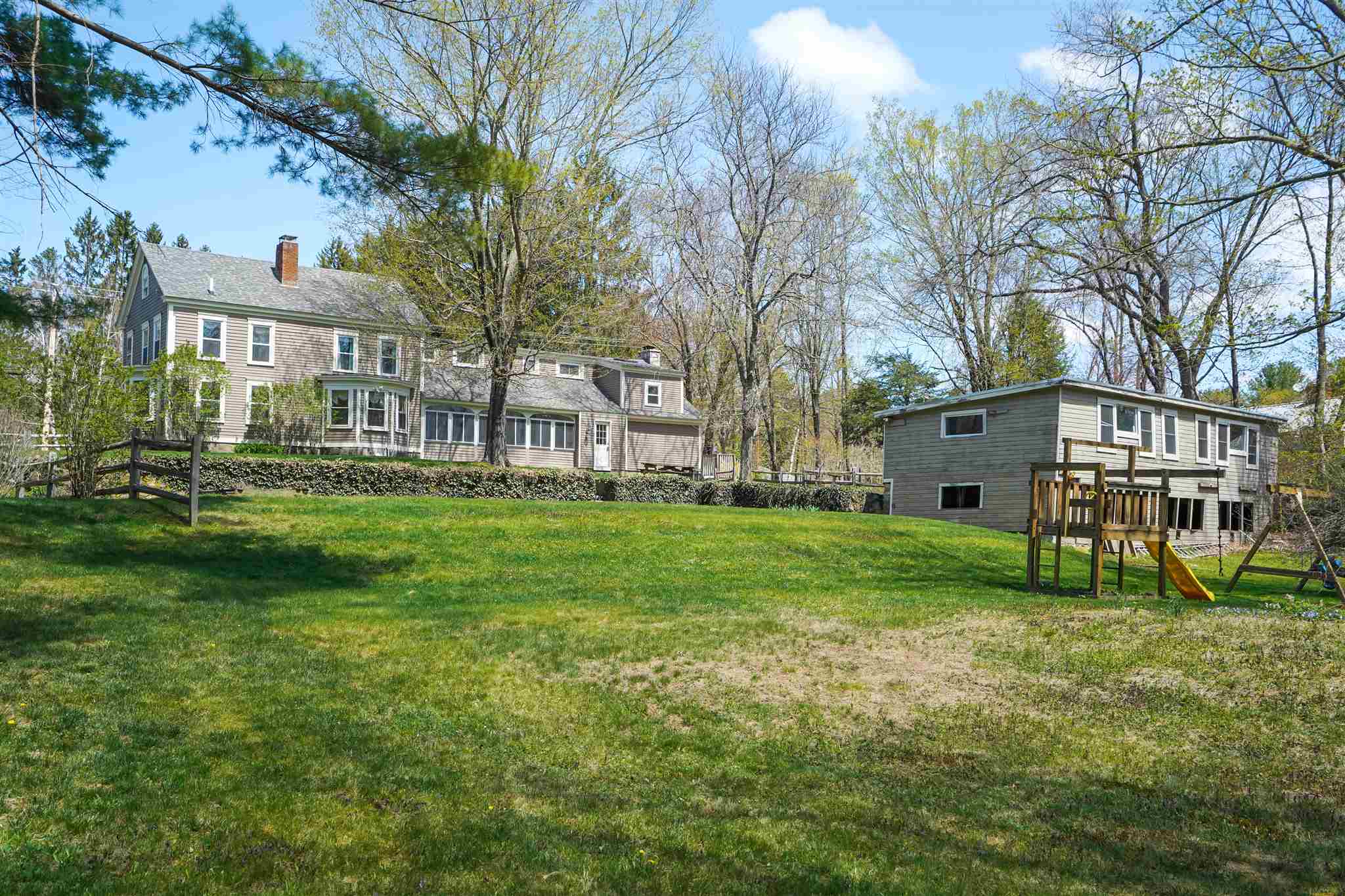 52 North Amherst Road Bedford, NH 03110 - Photo 28 of 34 Gallery Image 28