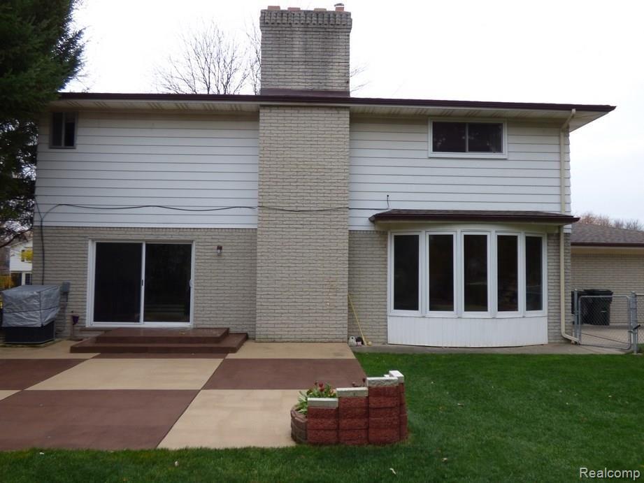 2194 Wayward Drive Rochester, MI 48309 - Photo 52 of 57 P1200256.jpg
