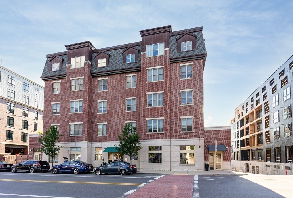 116 Rantoul Street, Unit 401 Beverly, MA 01915 - Photo 24 of 27