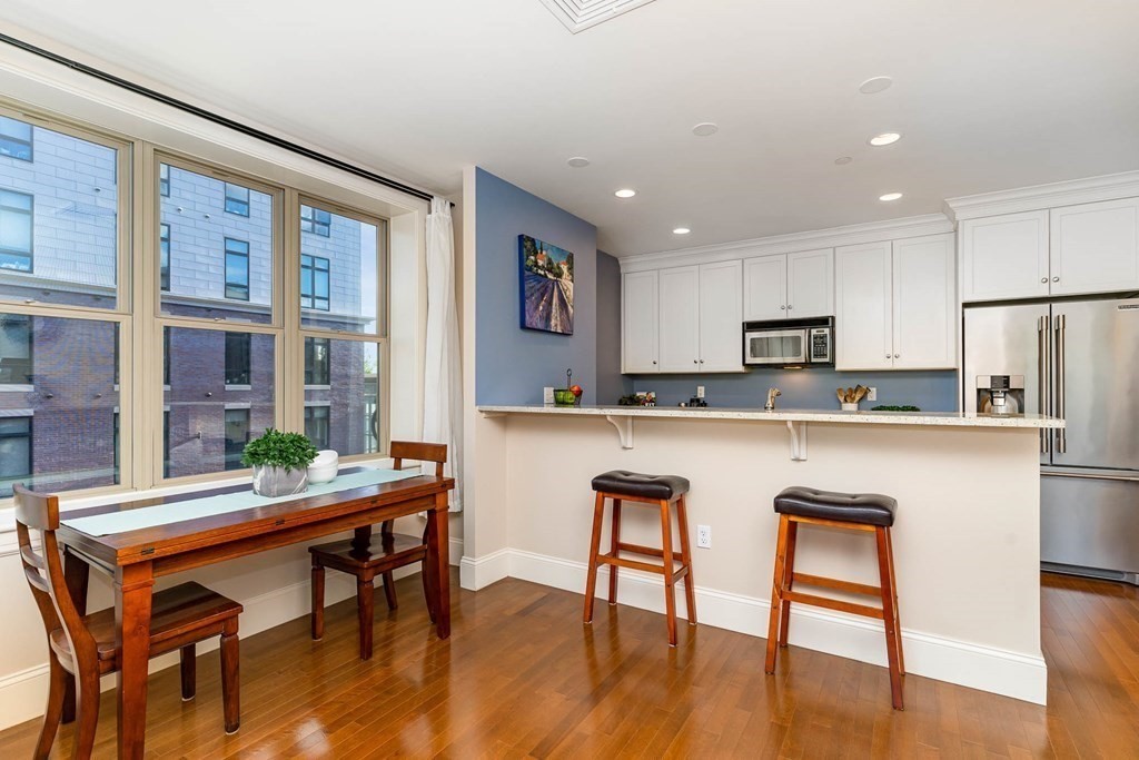 116 Rantoul Street, Unit 401 Beverly, MA 01915 - Photo 9 of 27
