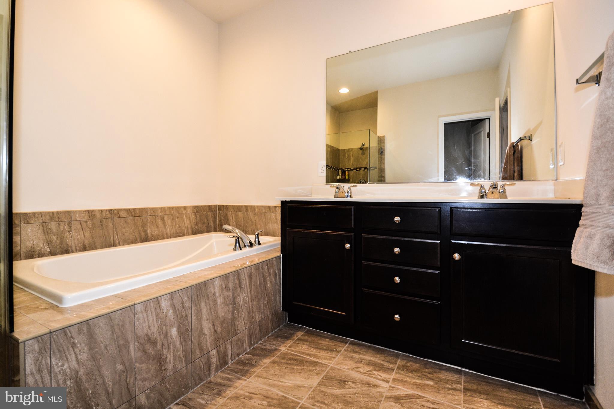 318 Shields Road Stafford, VA 22554 - Photo 19 of 29 Space for 2!